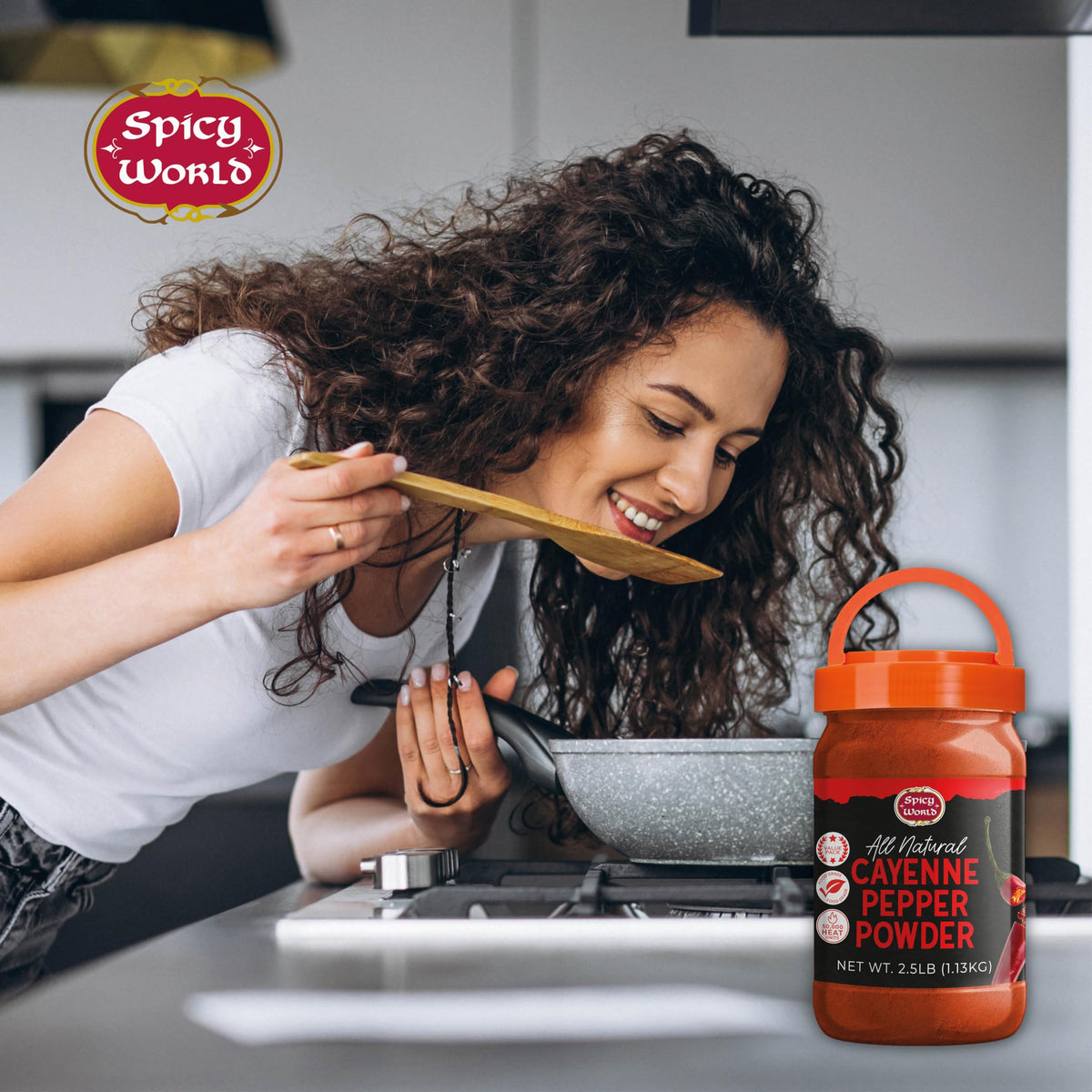 Spicy World Cayenne Powder bulk-packaging designed for chefs and buyers.
