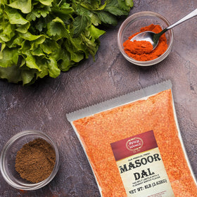 Spicy World Masoor Dal plated serving demonstrates ready to use vegetarian option.