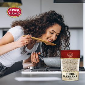 Spicy World Phool Makhana roast-at-home option for customized flavors.