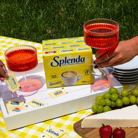 400-count SPLENDA pack illustrating cost-effective bulk sweetening