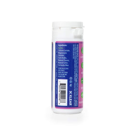 Spry Xylitol Berry Blast Mints pack open, convenient breath freshening after meals