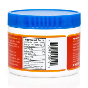 Spry Xylitol Variety Mints candy-closeup showing natural peppermint flavor.