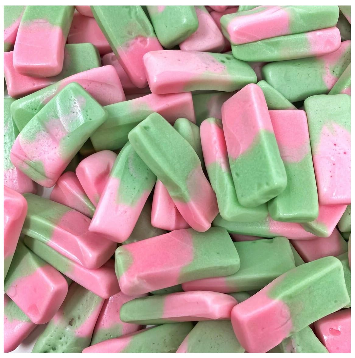 Squashies Drumstick Cherry & Apple enjoyed by kids during snacks.