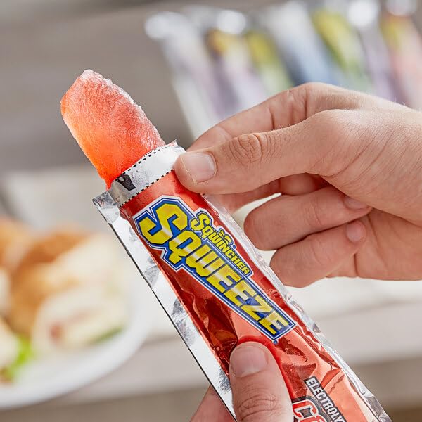 Sqwincher Sqweeze on the go hydration with a 3 oz serving