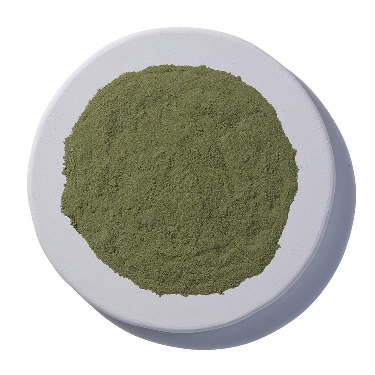 Starwest Botanicals Organic Parsley Leaf Powder in a resealable pouch preserves aroma for longer freshness.