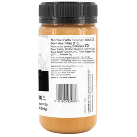 Steens Manuka honey served with toast and fresh fruit