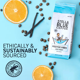 Close-up of vanilla tones and 100% Arabica beans.