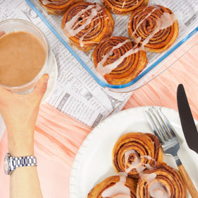 Stern’s Bakery dairy-free and nut-free cinnamon rolls suitable for inclusive snacking.