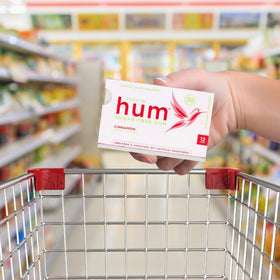 Family enjoys Stevita Hum Cinnamon gum in casual setting