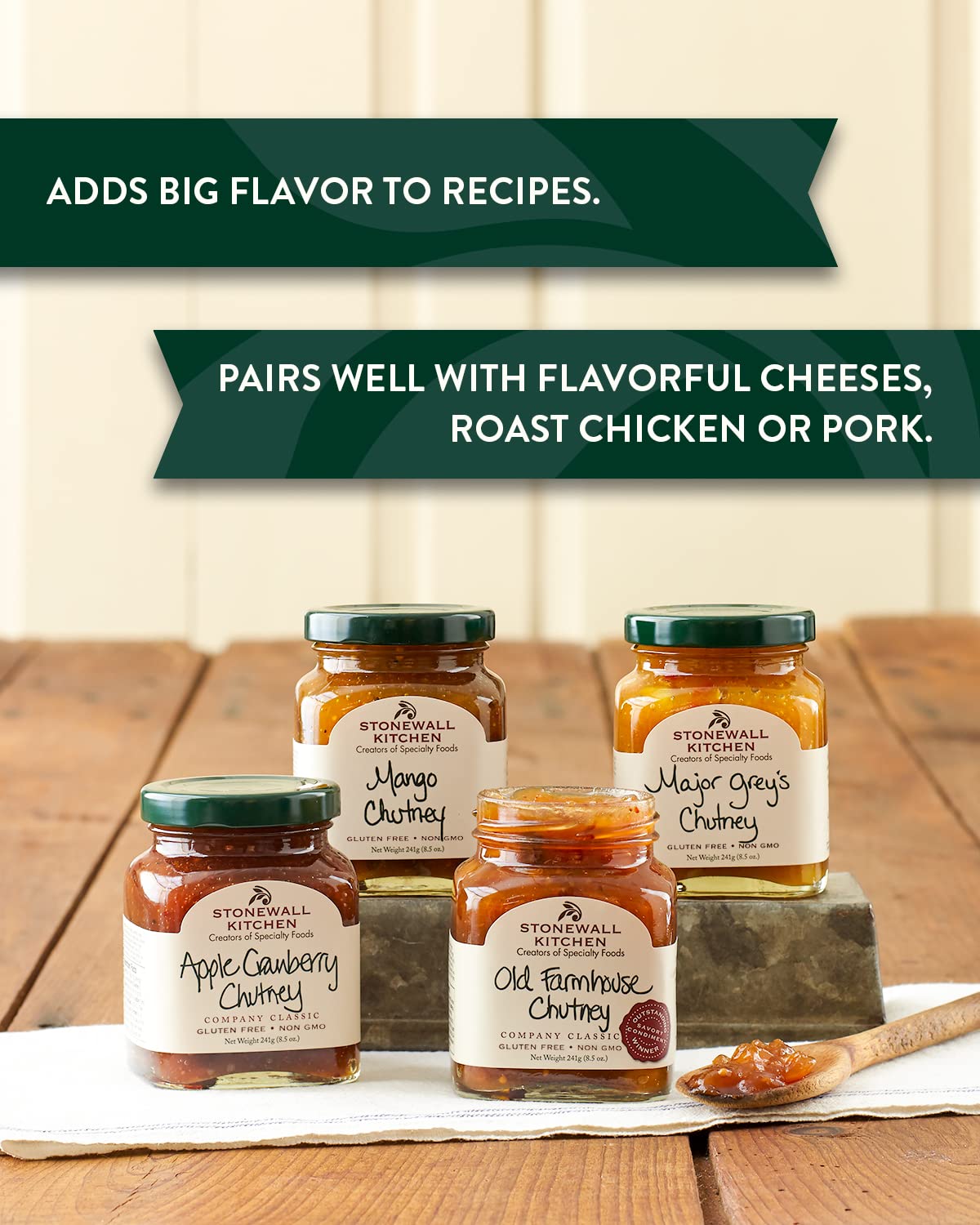 Stonewall Kitchen Apple Cranberry Chutney 8.5 oz adds tart sweetness to toppings and sauces.