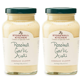 Stonewall Kitchen Roasted Garlic Aioli bottle ready to flavor gourmet sandwiches.