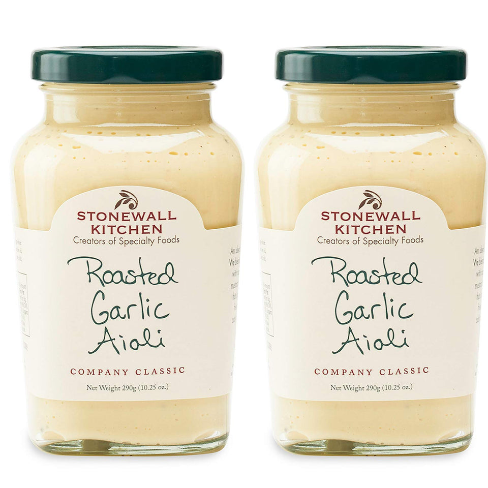Stonewall Kitchen Roasted Garlic Aioli bottle ready to flavor gourmet sandwiches.
