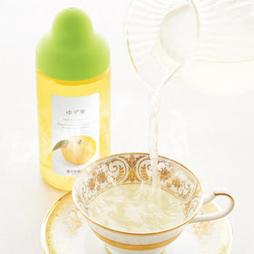 Honey drizzle image suggests tea, yogurt, or glaze applications
