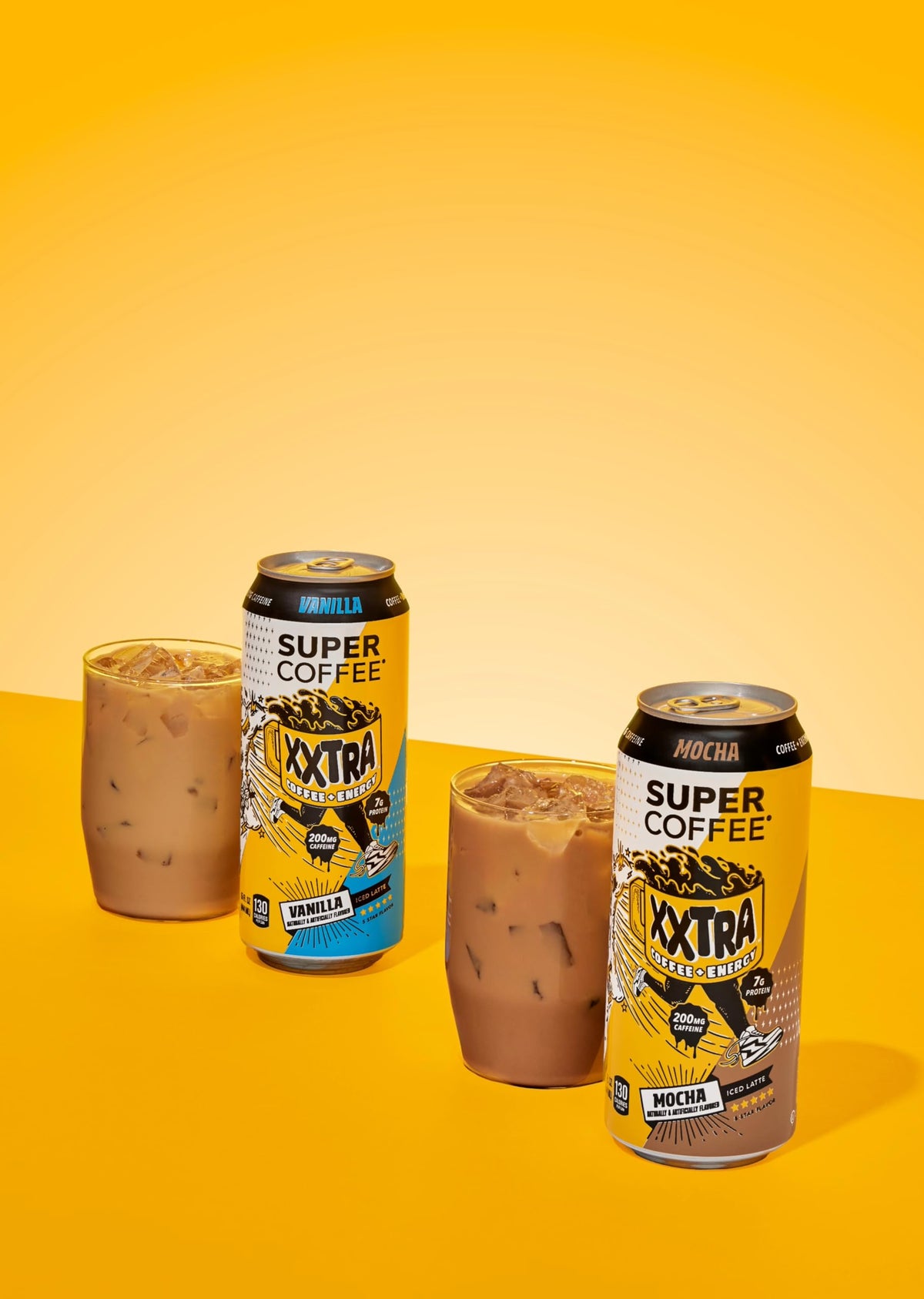 Steaming can of SUPER COFFEE XXTRA with mocha aroma.