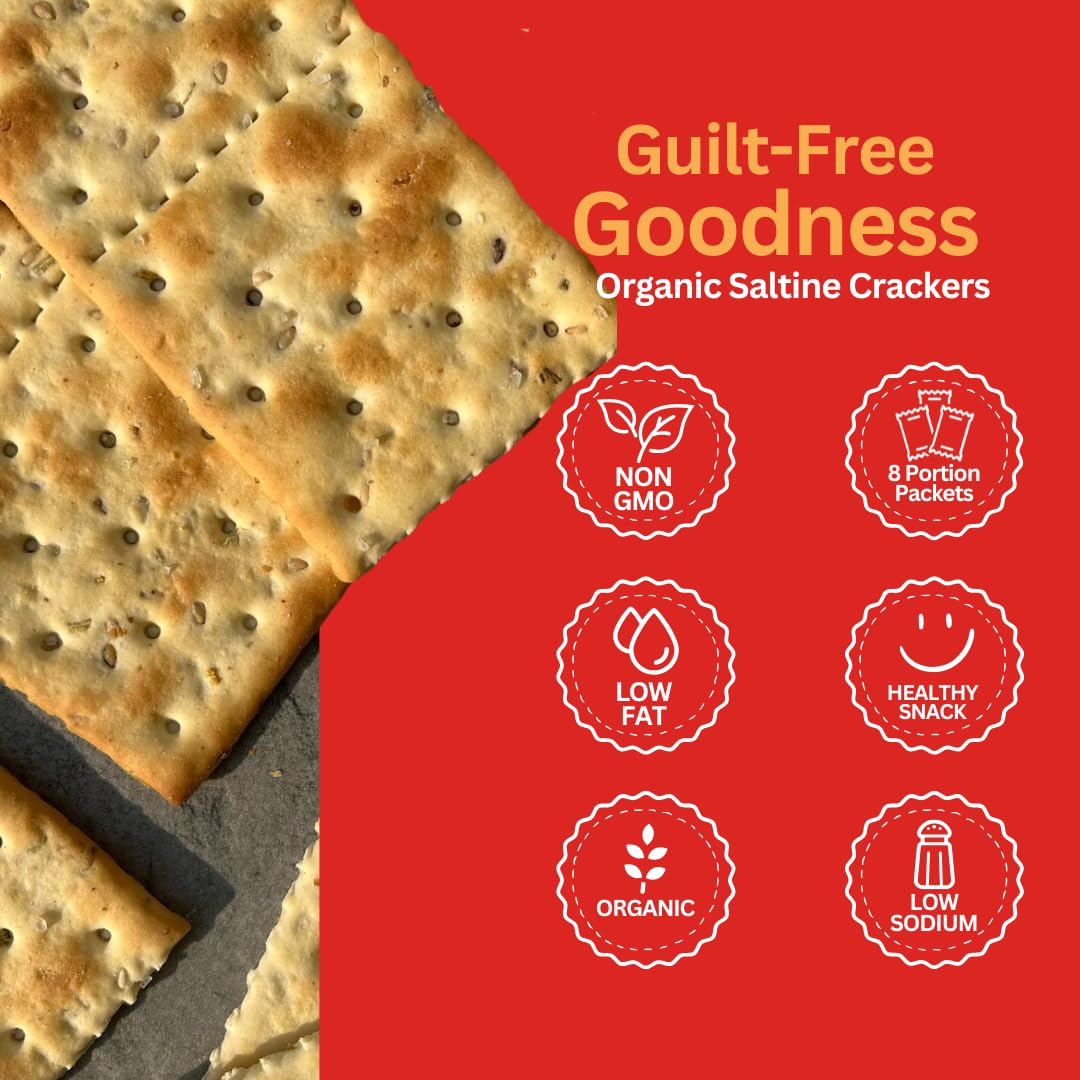 Suzie’s Organic Saltines salt flavor: ideal with soups and cheese boards.