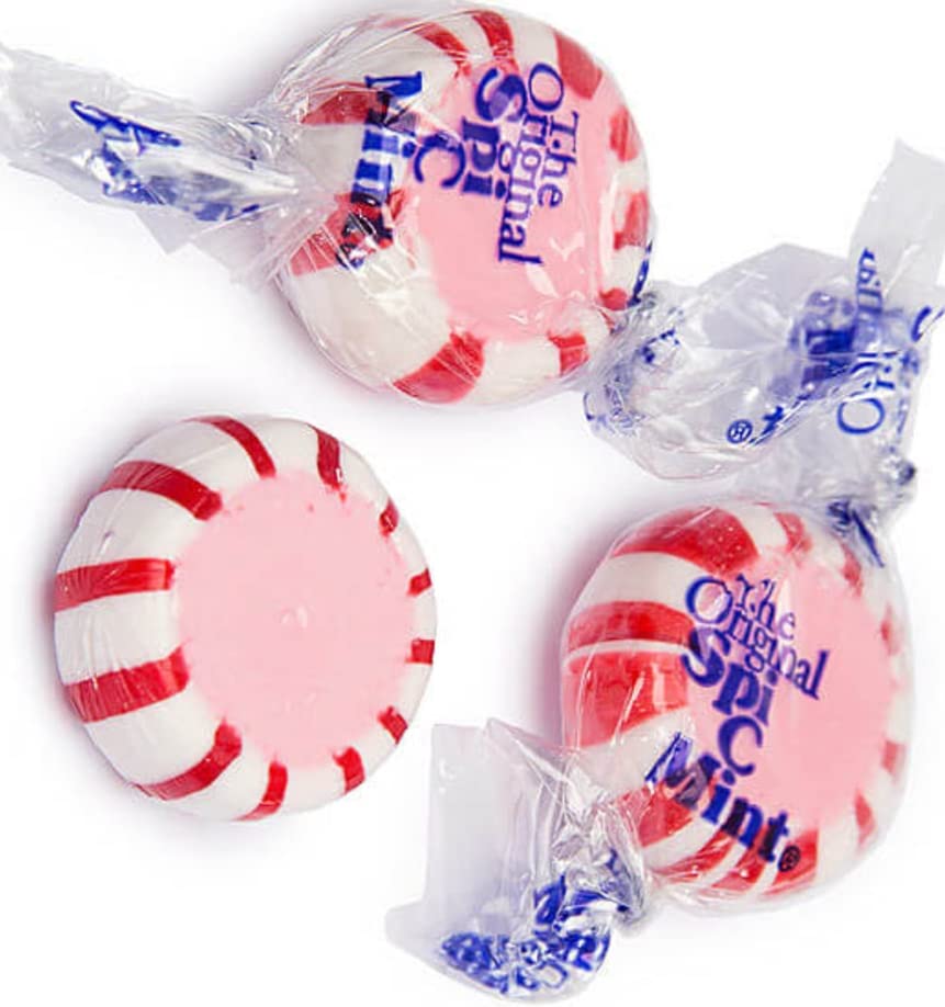 Close-up of SweetGlob Starlight Mint swirl design highlighting classic peppermint appeal.