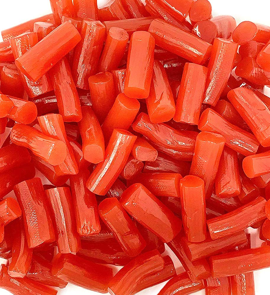 Close-up of SweetGourmet Finnska Strawberry Bites shows soft, strawberry-flavored licorice chew