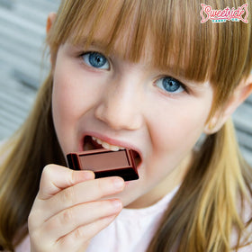 SWEETSIDE CANDY CO. Two-pound bulk pack ideal for family sharing and events.