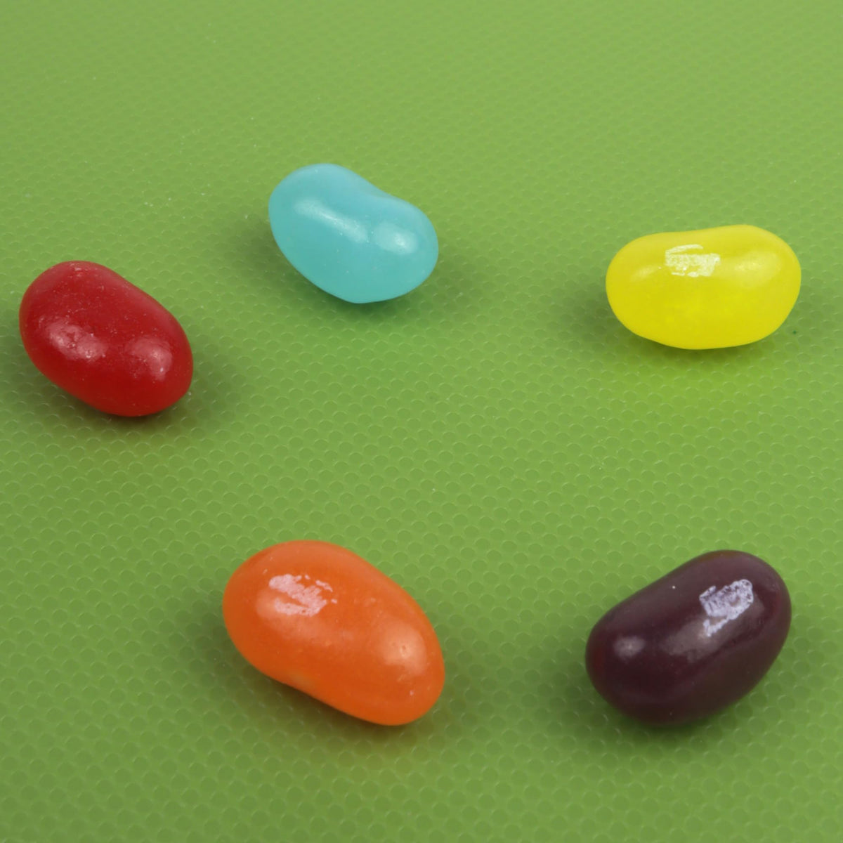 Sweetzo orange soda flavor jelly bean, perfect for sharing in gift bags.