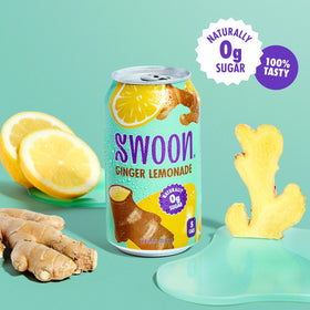 Glass with ice and Swoon Ginger Lemonade, a crisp low-carb refreshment.