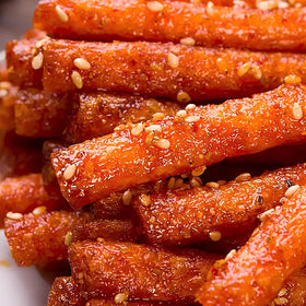 SXETBEAN Latiao spicy strips sesame fragrance enhances aroma and appeal.