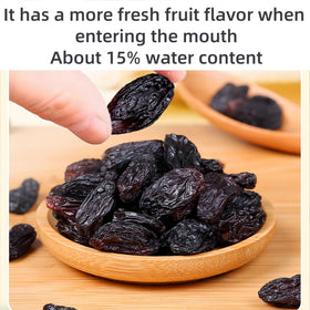 SYZJMWDY resealable packaging keeps currants fresh after opening for later enjoyment.