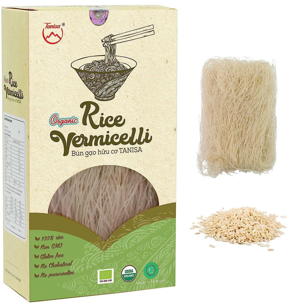 TANISA Organic Rice Vermicelli Noodles in a 7 oz box, ideal for pho and stir-fries.