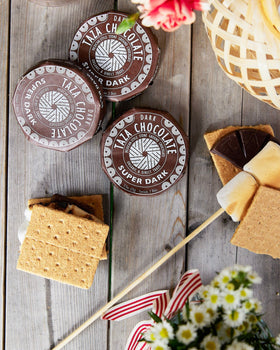 Taza Mexicano Disc 85% highlights organic and direct-trade sourcing.