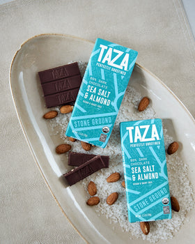 Organic direct-trade cacao highlights transparent sourcing and quality.