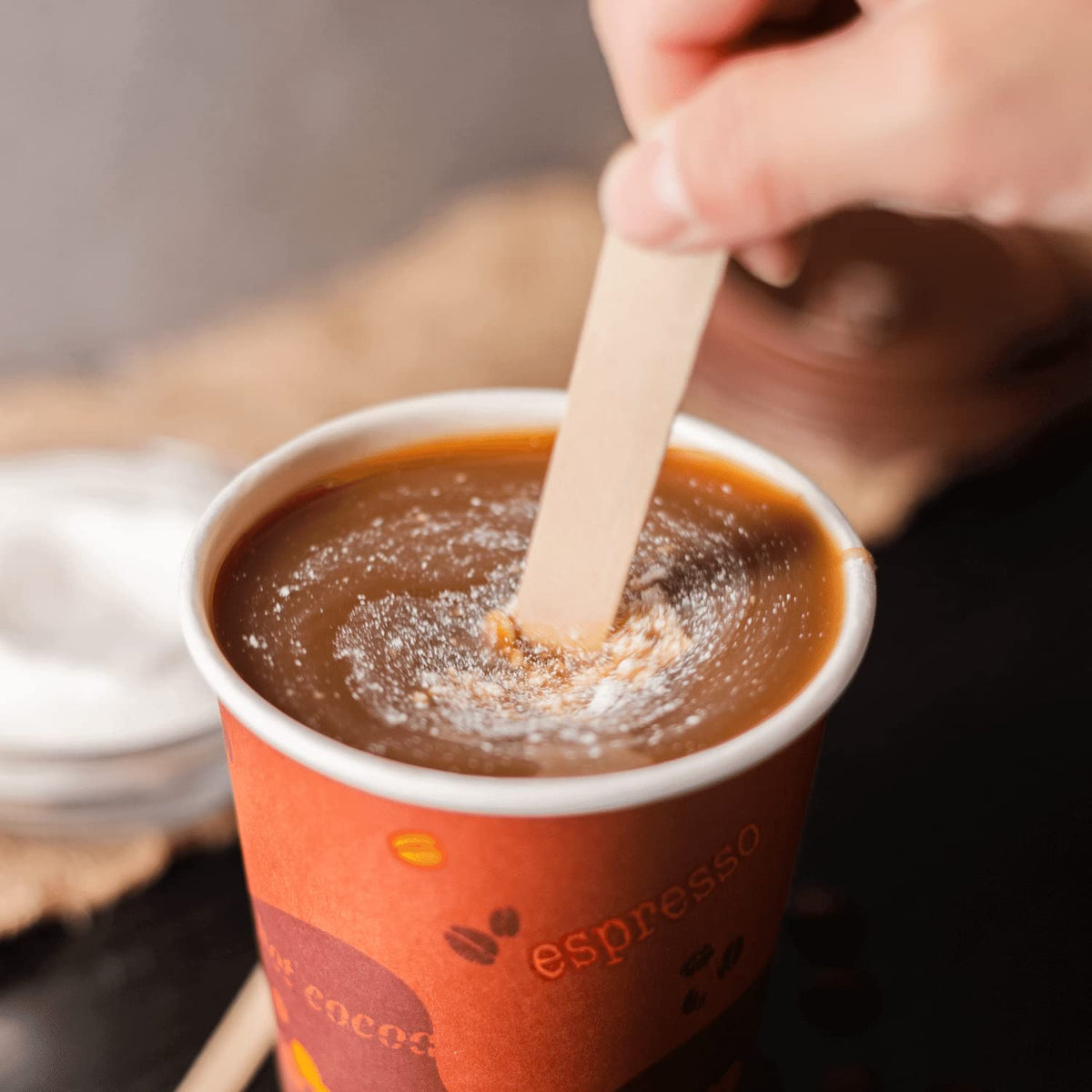 Secure packaging preserves powder quality and hygiene.