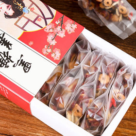 TEAERPKLAE ginger slices and dried fruits ready to brew anytime for a quick mood lift.