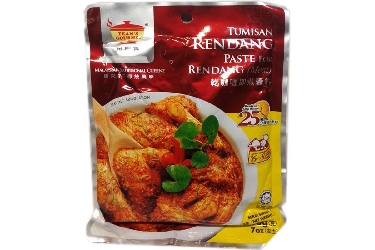 Tean Gourmet Tumisan Rendang paste in a 7oz sachet for quick, authentic Rendang at home.