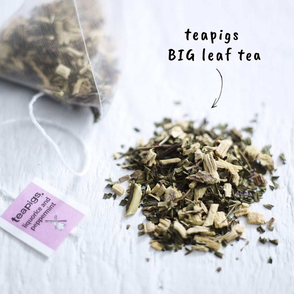 teapigs liquorice and peppermint brew shown steeping, crisp mint notes for a refreshing break