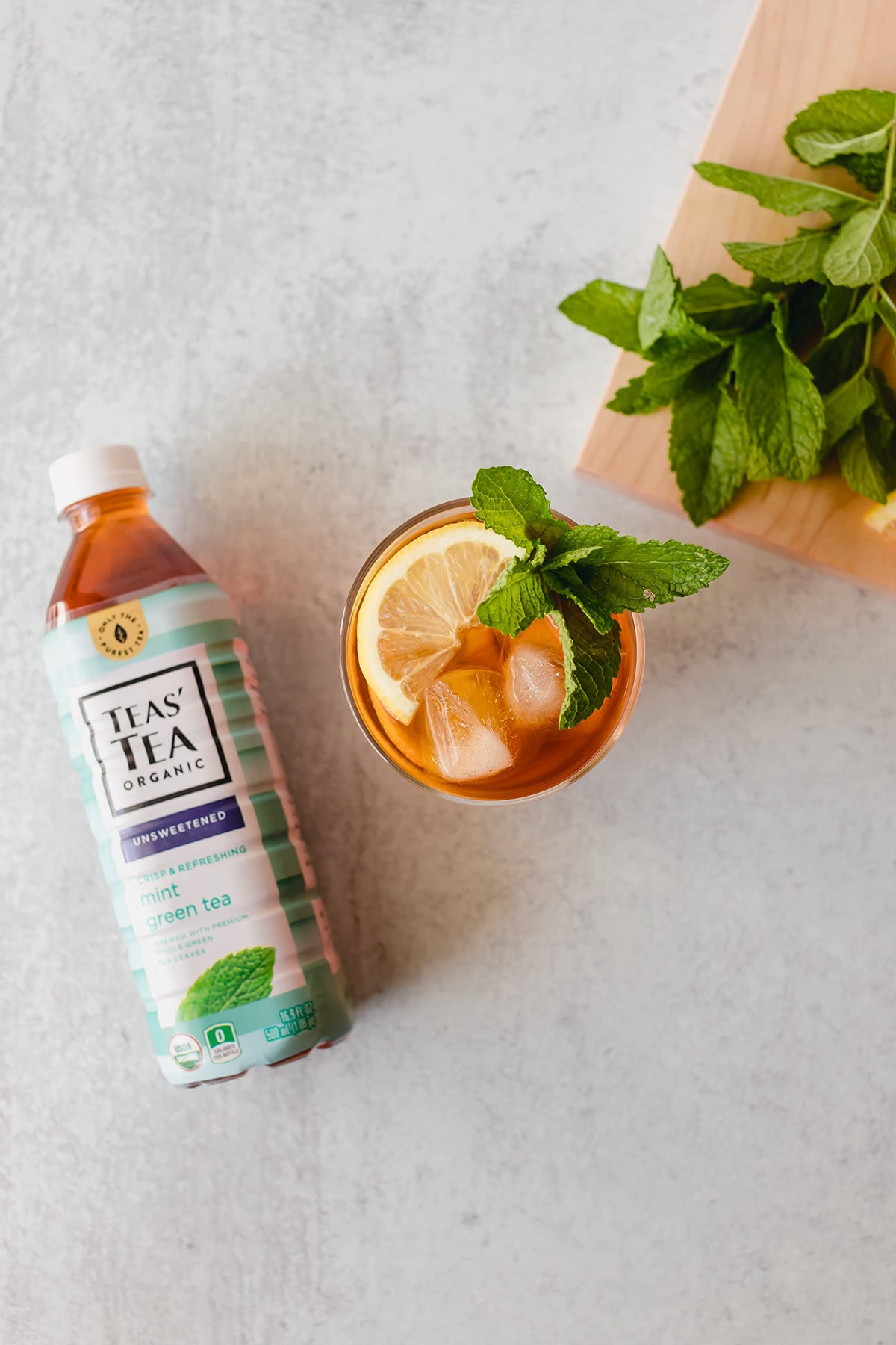 Teas' Tea unsweetened mint green tea 12-pack for convenient daily refreshment