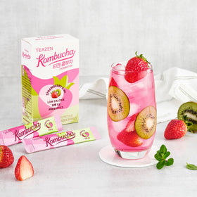 TEAZEN serving ideas: mix with sparkling water for versatile drinks.