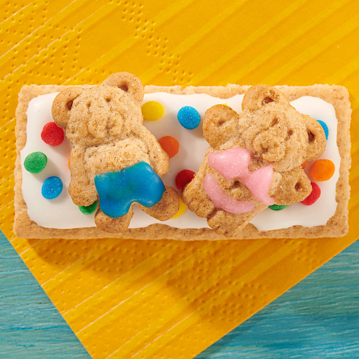 TEDDY GRAHAMS Cinnamon snacks for family snack time