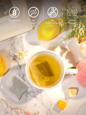 TeeLux Mango Peach Green Tea dried tea buds showcasing premium quality selection.