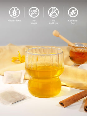 Teelux turmeric-ginger-cinnamon blend close-up with earthy, inviting aroma.