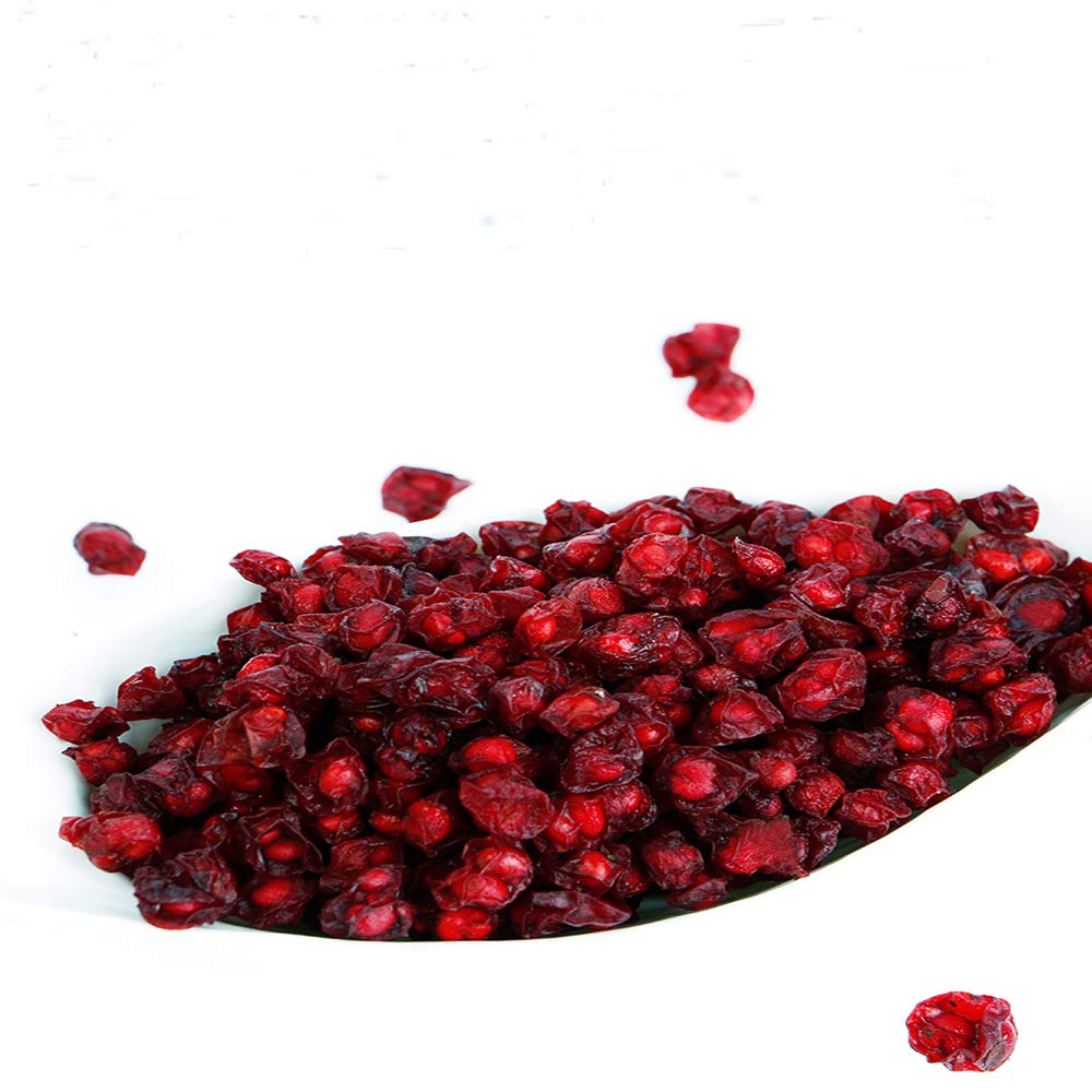 TEGHEE Schisandra berries dried closeup highlighting 100% natural fruit for tea and beverages