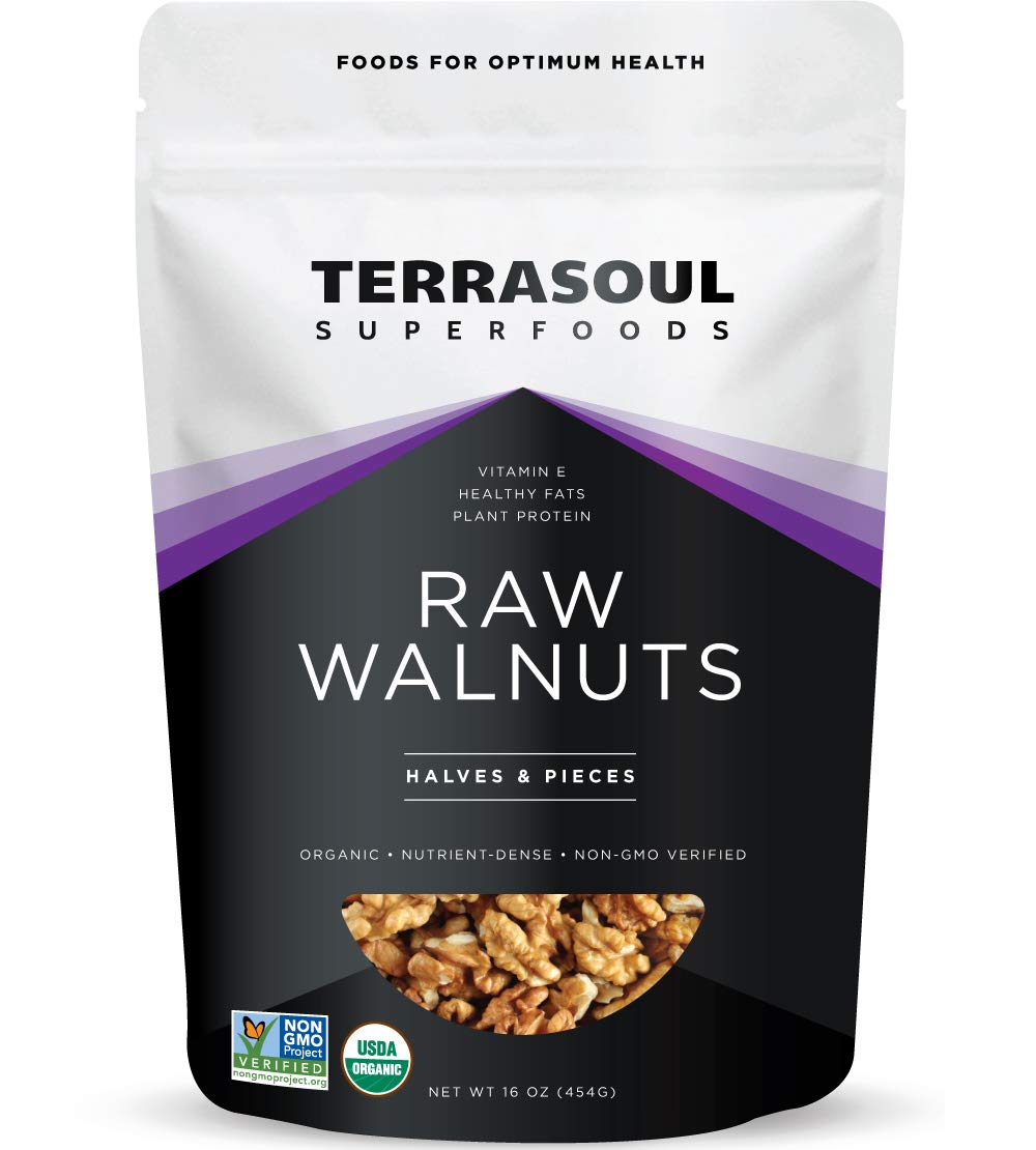 Terrasoul Chandler walnuts 16oz pack showing light color halves, ideal for fresh snacking