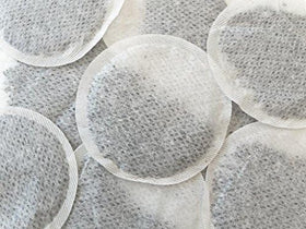 Tetley drawstring tea bag in action, easy prep for consistent cups in high-volume service.