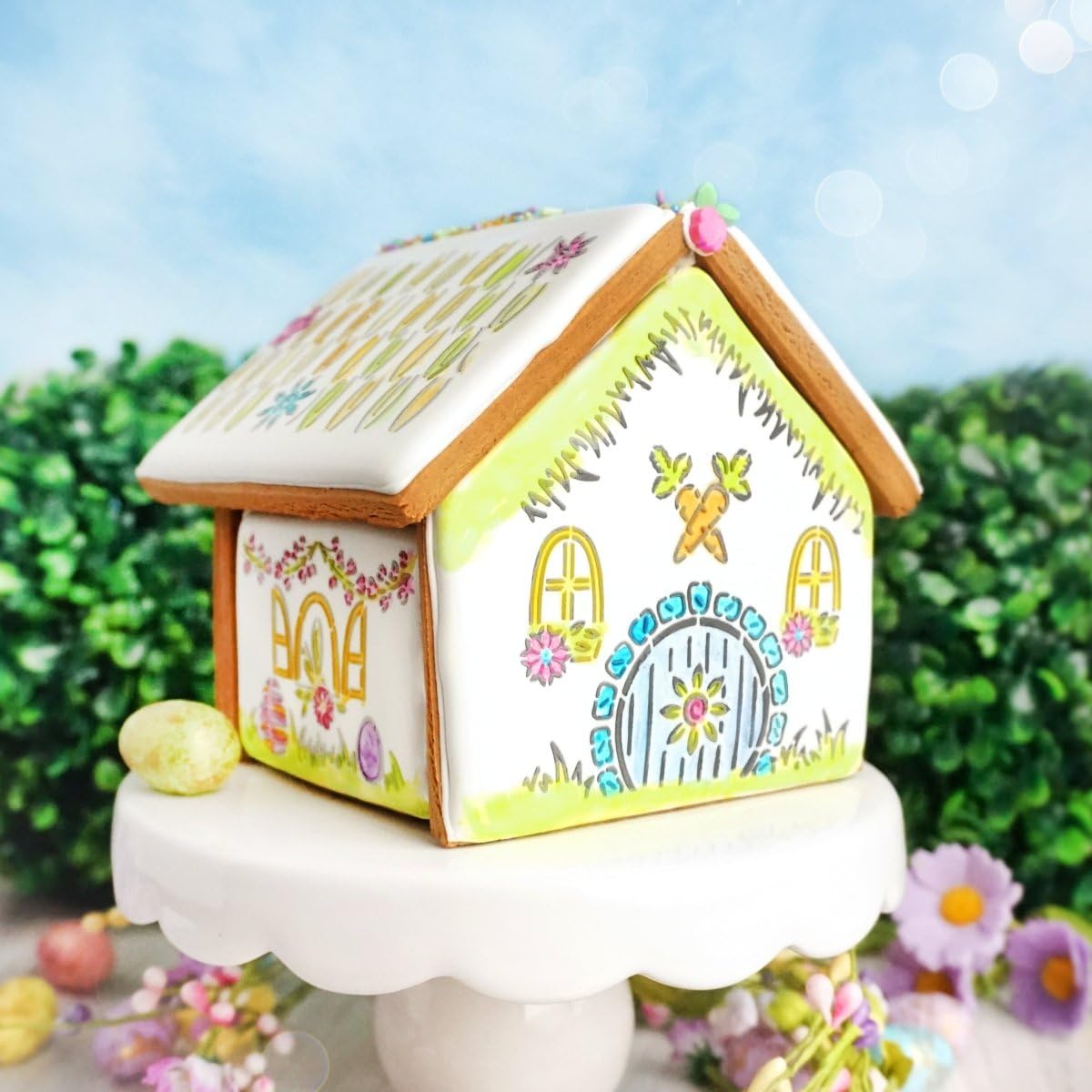 The Cookie Countess PYO Paint Palettes usage on a cookie for soft pastel decoration.