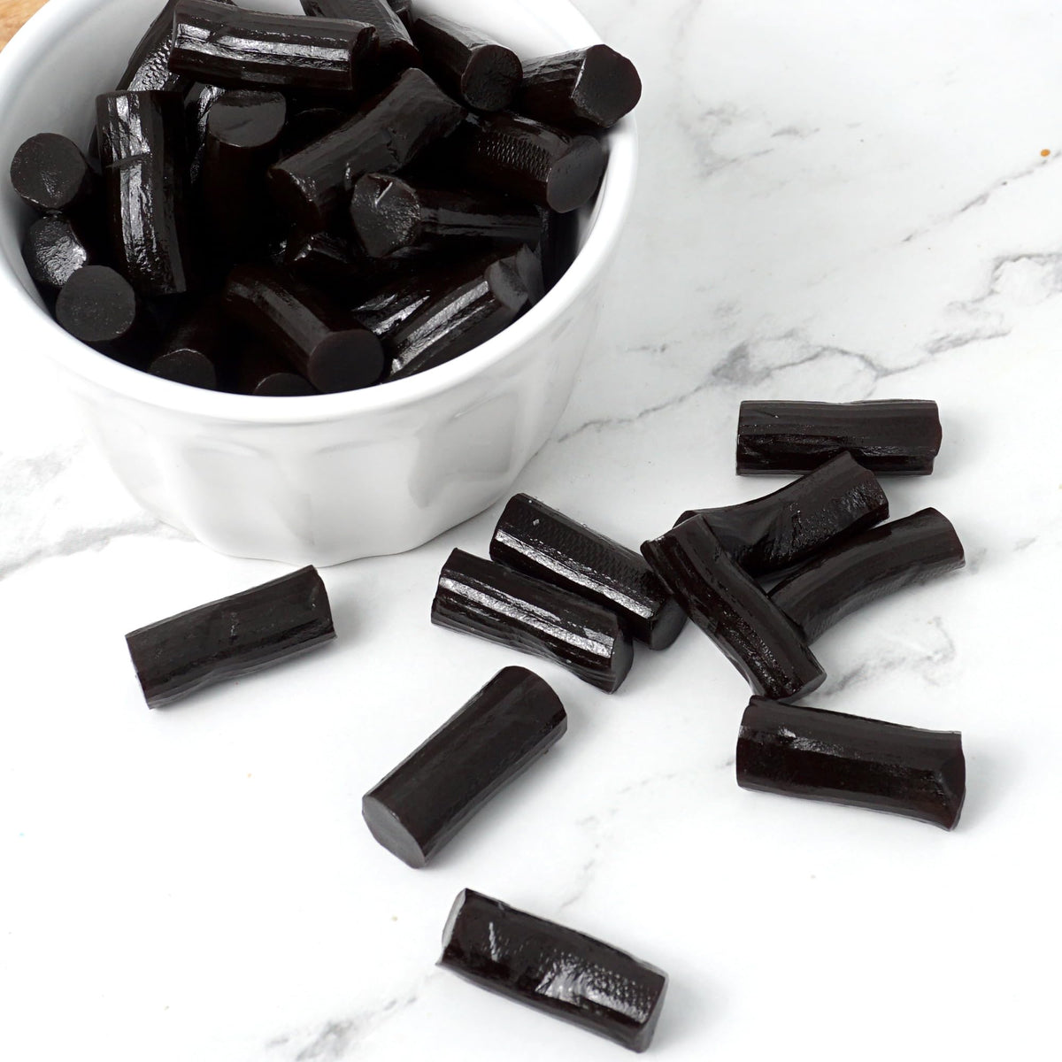 The Hampton Candy Finnska licorice party pack image demonstrates bulk value for events.