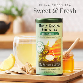 Honey-ginseng green tea steeping cup captures mild caffeine lift without jitters for busy mornings.
