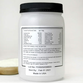 The Sausage Maker powder dissolving in water for quick rehydration.