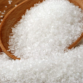 The Sugar Lab confectioners extra coarse sugar used for cupcake decorations, adds sparkle.