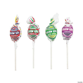 TheCandyCo Gum-center close-up showing chewy center and fruit flavors.