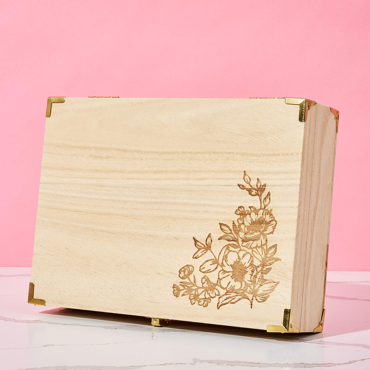 Thoughtfully Gourmet mint, lemon honey, jasmine green teas for calming sips.