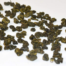 Tian Hu Shan rolled tea pearls during processing yield delicate aroma