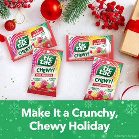 TIC TAC CHEWY Fruit Adventure outside crunch texture highlights the texture